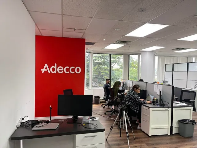 Adecco reviews