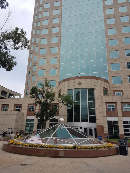Drake International Winnipeg reviews