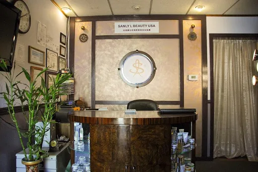 Sanly Beauty Studio reviews