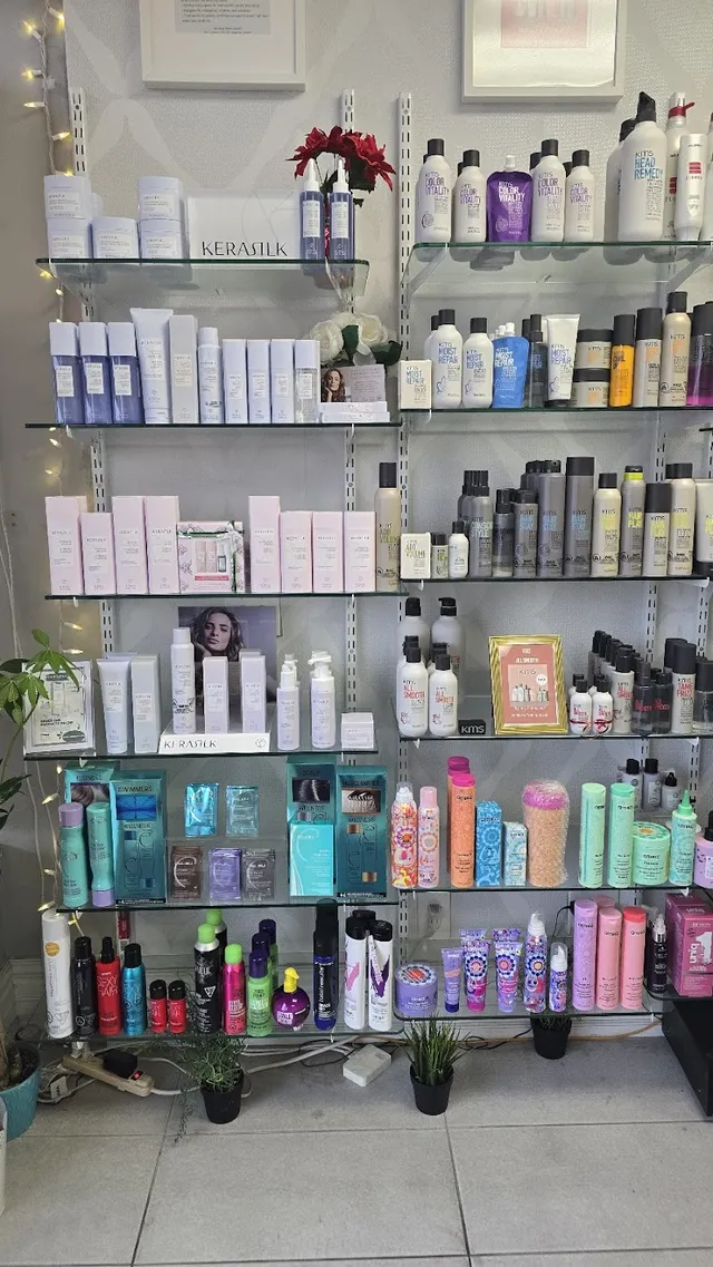 Hairology Beauty Studio reviews