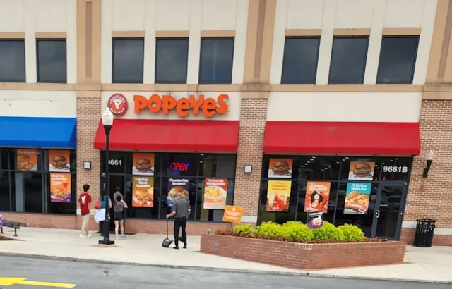 Fairfax Circle Shopping Center reviews