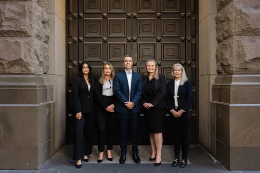 Advantage Legal reviews
