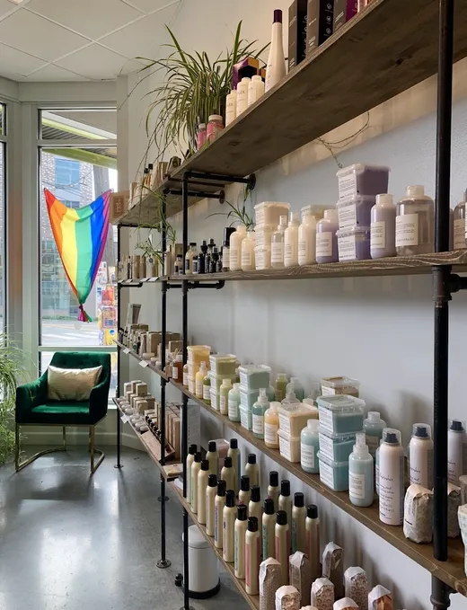 Sugar & Shears Salon And Organic Spa reviews