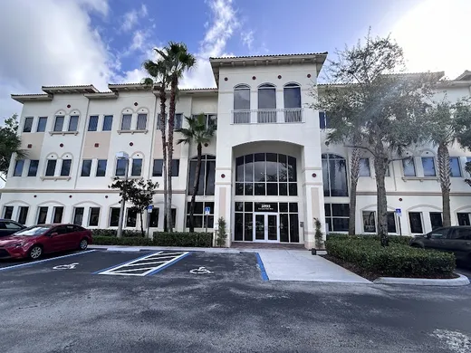 Cisneros Immigration Law Firm reviews