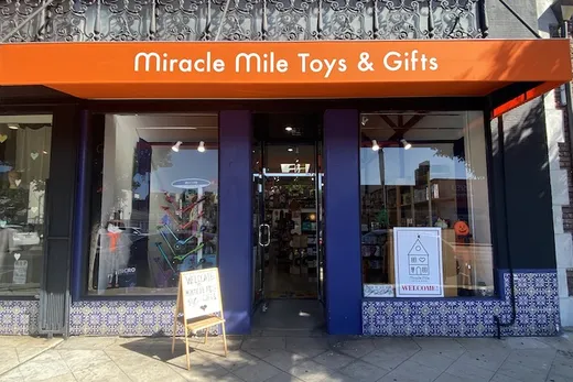 Miracle Mile Toys & Gifts reviews
