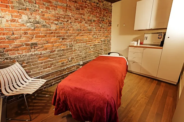 Gastown Massage Therapy reviews
