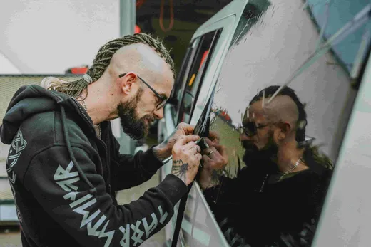 1 Low Price Auto Glass reviews