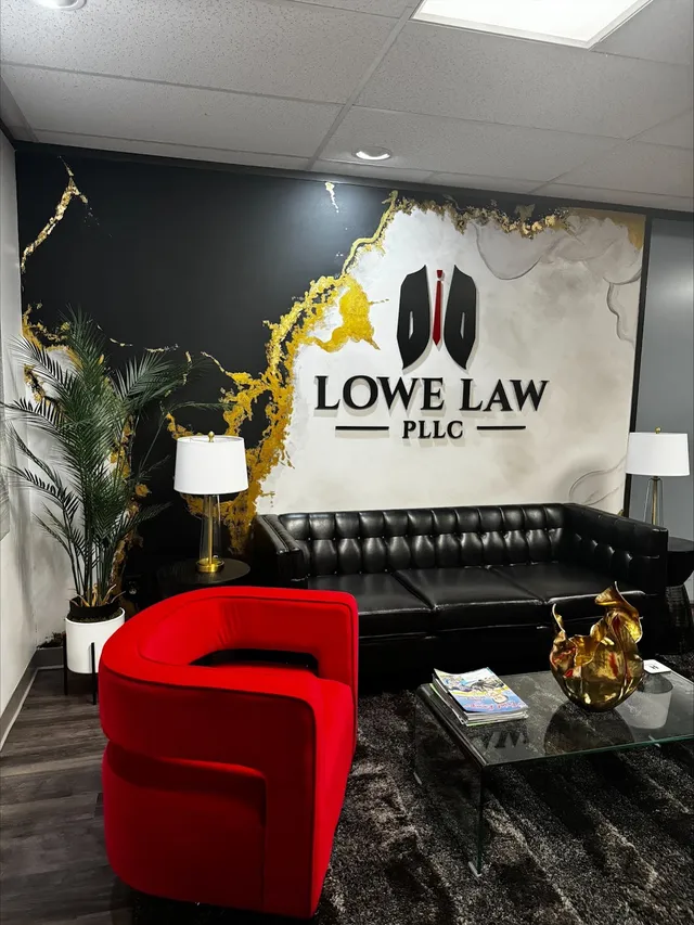 Lowe Law: The Insurance Outlaw, Accident & Injury Lawyers reviews