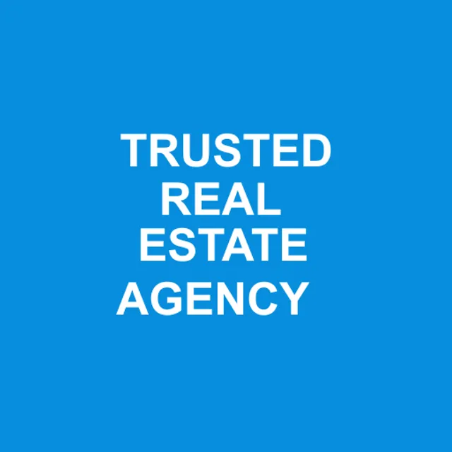 The Gate House Team at Compass reviews