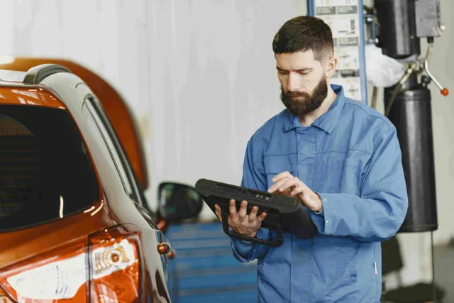Gold Coast Auto Body reviews