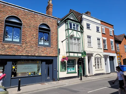 Richard Griffiths & Co reviews