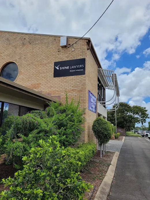 Shine Lawyers Rockhampton reviews