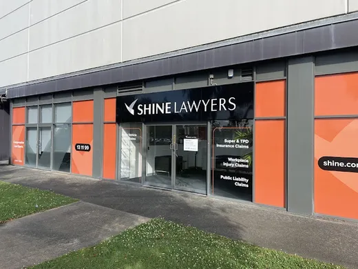Shine Lawyers Helensvale reviews