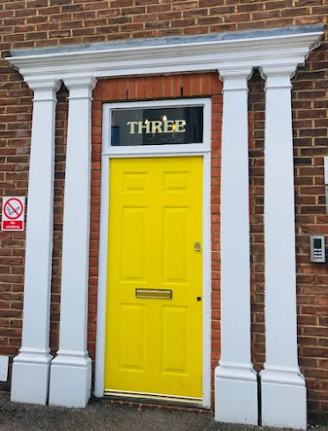 Alexander Bennett Solicitors reviews