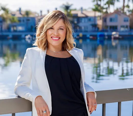 Cristina Briseño - On The Shore Lending - Powered by Equity Smart Home Loans reviews