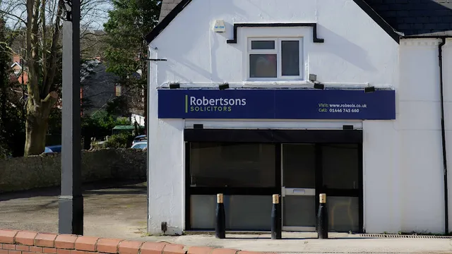 Robertsons Solicitors reviews