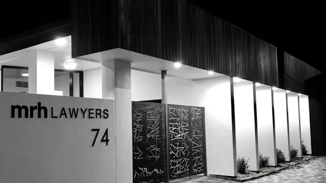 MRH Lawyers reviews