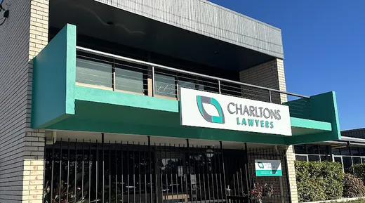 Charltons Lawyers reviews