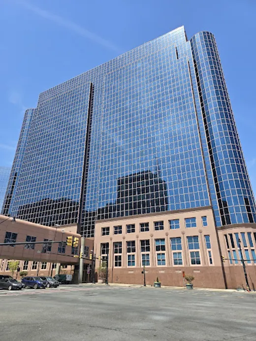 One Riverfront Plaza reviews