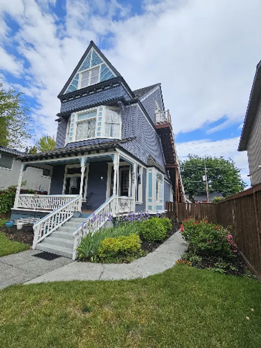 Julie Swenson Team: Mortgage Broker NMLS #185767 reviews