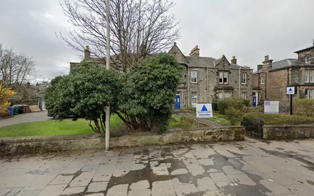 Robert F Macdonald Solicitors reviews