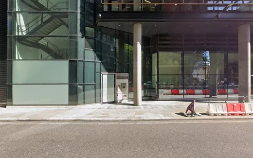 London Claims Solicitor reviews