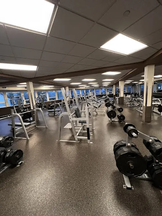 LA Fitness reviews