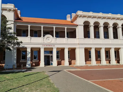 Geraldton Court reviews
