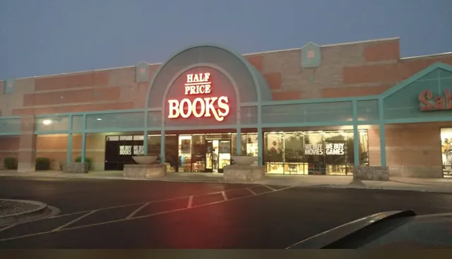 Half Price Books reviews