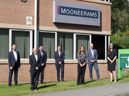 Mooneerams Solicitors reviews