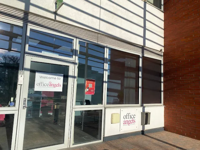 Office Angels Ashford reviews