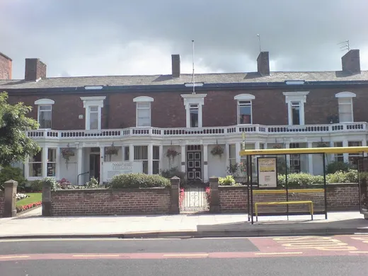 Hodge Halsall reviews
