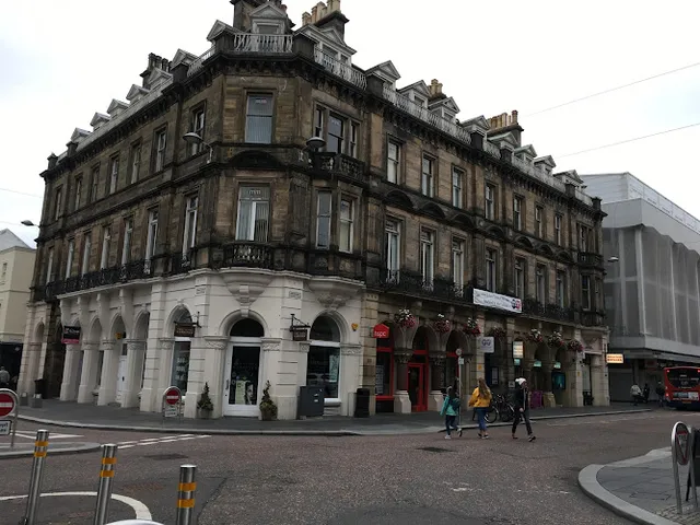 Macleod & MacCallum reviews
