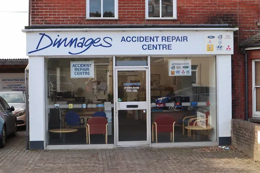 Dinnages Accident Repair Centre reviews