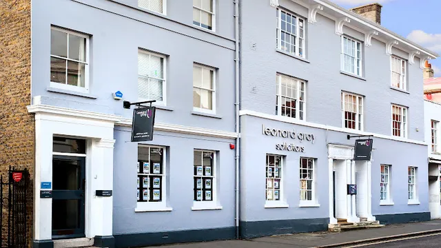 Leonard Gray LLP Solicitors and Estate Agents reviews