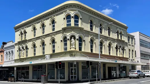 Simmons Wolfhagen Lawyers Launceston reviews