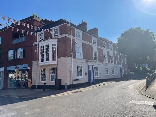 Thomas Flavell & Sons Solicitors reviews