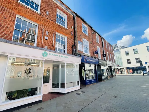Blandy & Blandy Solicitors - Wokingham reviews