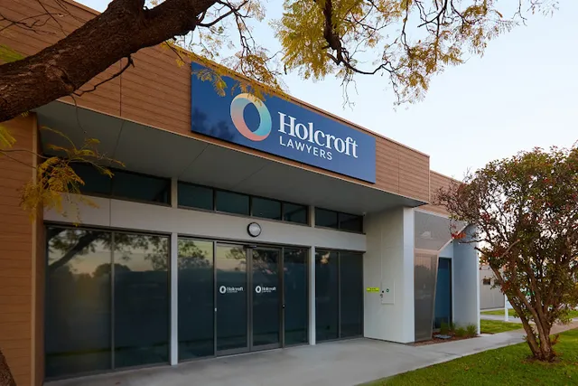 Holcroft Lawyers reviews
