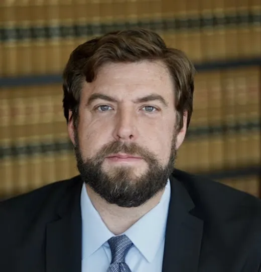 Lawyer Justin reviews
