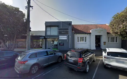 Irvine Lawyers Warrnambool reviews